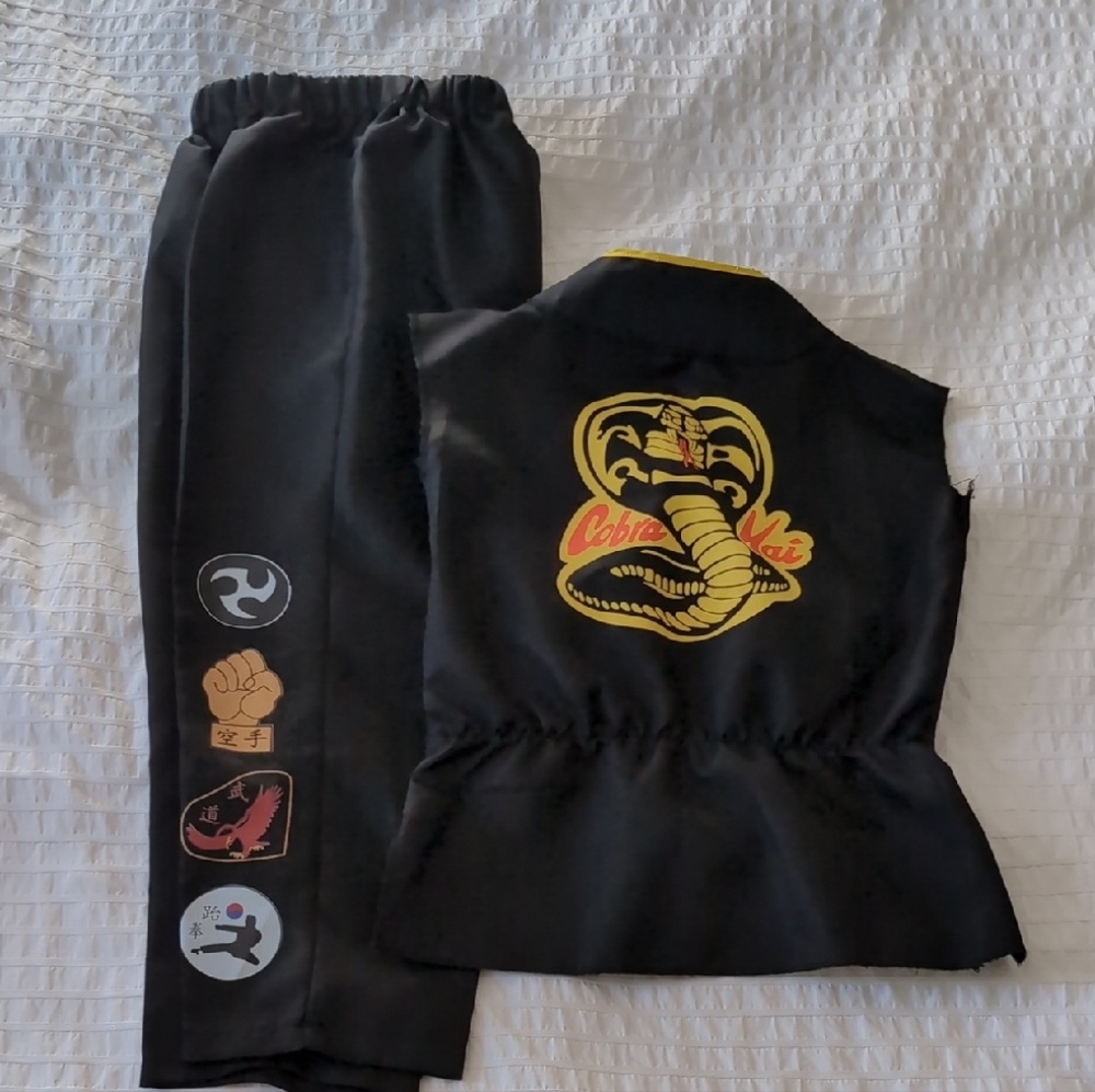 Kids Cobra Kai Costume 🐍 🥋